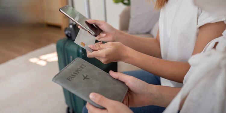 Nuo 2025 m. JAV piliečiams norint keliauti į Europą reikės registruotis ir sumokėti mokestį: svarbiausia informacija