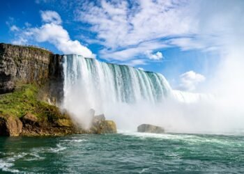 Po Niagaros kriokliais atidarytas didžiulis tunelis lankytojams