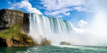 Po Niagaros kriokliais atidarytas didžiulis tunelis lankytojams