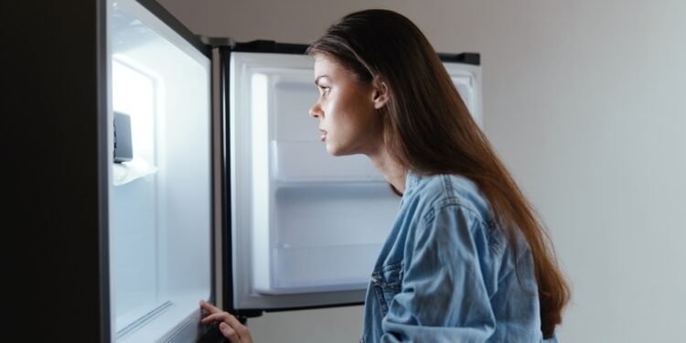 Štai kodėl jūsų šaldiklio dugne yra grioveliai