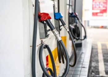 Dyzelinas ir benzinas: kuo jie skiriasi?