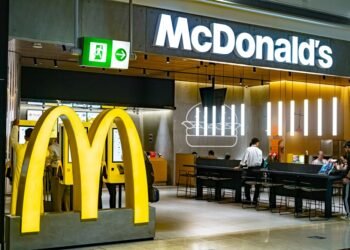 McDonald’s ribotam laikui sugrąžina pamėgtą desertą