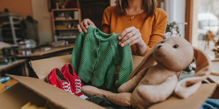 Kaip tinkamai perdirbti senus drabužius: ekspertų patarimai