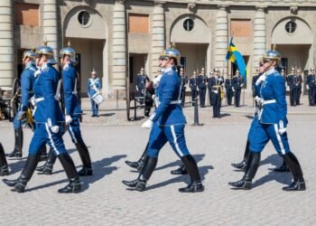 12 faktų apie Karalienės sargybą, kurių nežinojote