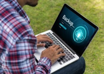 Kaip dažnai reikia daryti kompiuterio atsargines kopijas