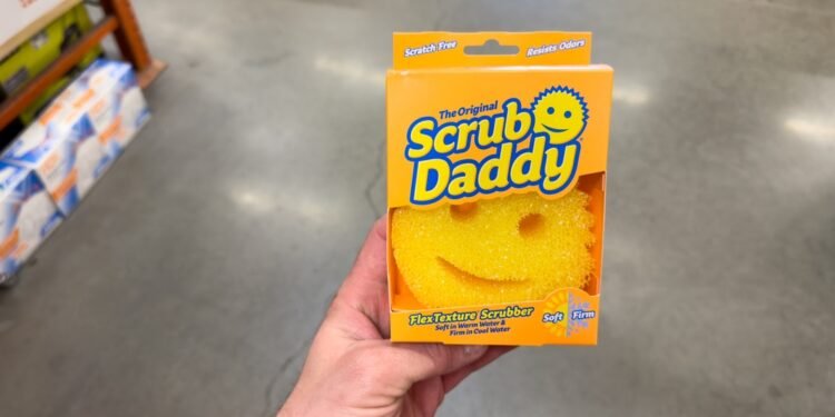 Kas yra „Scrub Daddy“ kempinėlė?