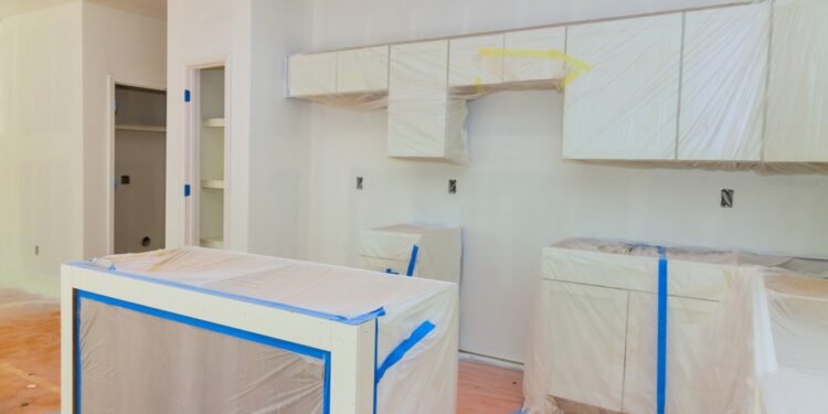 Kodėl buitinės technikos spintelė gali tapti jūsų virtuvės tvarkos paslaptimi