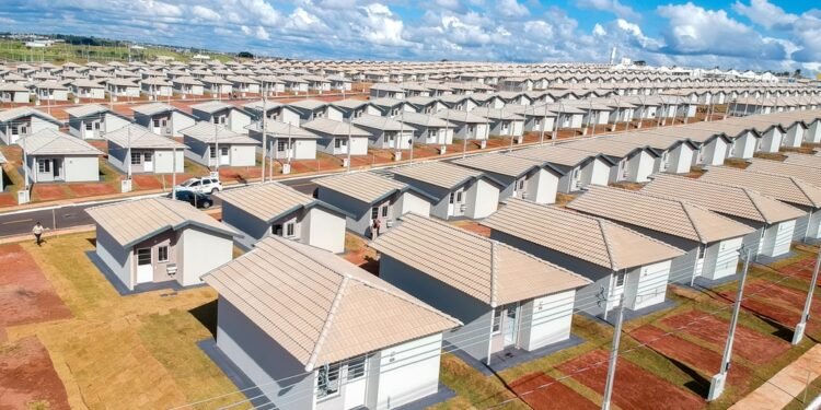 Ieškote naujų namų? Šiuo metu tai pats prieinamiausias būsto tipas