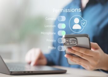 Tikimybė, kad jus stebi per nešiojamojo kompiuterio kamerą