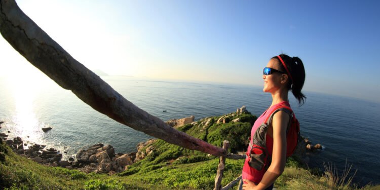 Ar atstumas nuo Žemės iki Saulės visada vienodas?