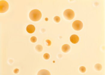 Kodėl šveicariškame sūryje yra skylučių?