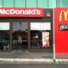 McDonald’s įtraukė nuolatiniam meniu gerbėjų pamėgtą patiekalą – jis tikrai jums patiks