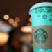 Slaptas „Starbucks“ logotipo akcentas, kurio tikriausiai nebuvote pastebėję