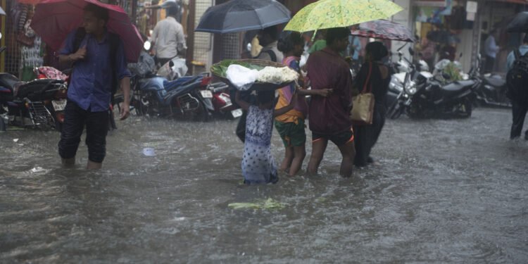 Niokojantis potvynis atskleidžia geriausias mažo miestelio savybes