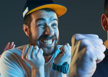 Kodėl Bobas Rossas Kiekvieną Savo Laidos Paveikslą Nutapydavo Triskart