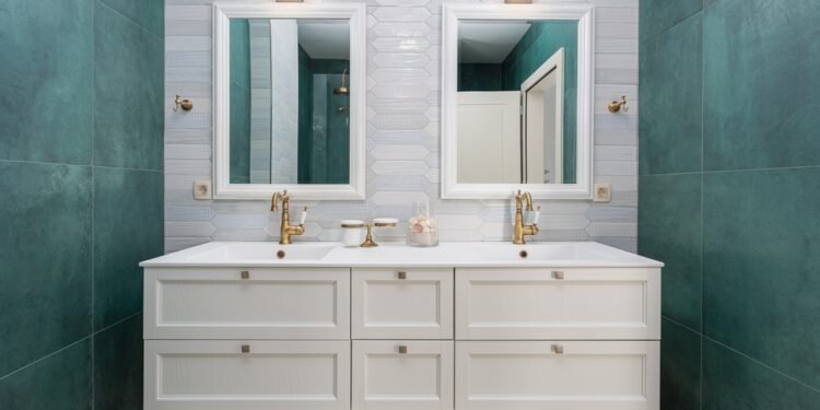 Šis vonios daiktas yra nešvaresnis už tualeto dangtį, teigia mikrobiologas