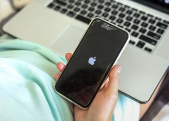 Kaip naudoti baltąjį triukšmą iPhone telefone, kad geriau susikauptumėte
