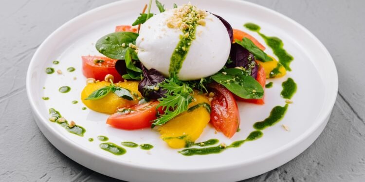 Kas yra burata ir kodėl šis sūris toks kreminis?