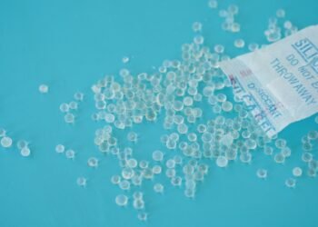 Štai kodėl nereikėtų išmesti tų silicio gelio pakelių