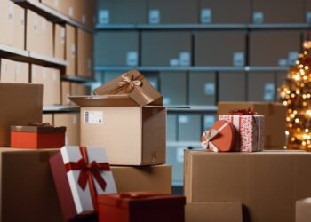 Šiandien – paskutinė diena išsiųsti kalėdines siuntas, kad jos laiku pasiektų gavėjus