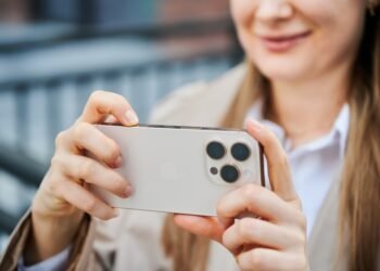 Kaip ištrinti pasikartojančias nuotraukas „iPhone“ telefone per 5 paprastus žingsnius