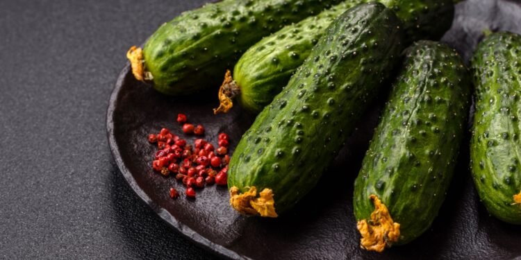 Agurkas – vaisius ar daržovė?