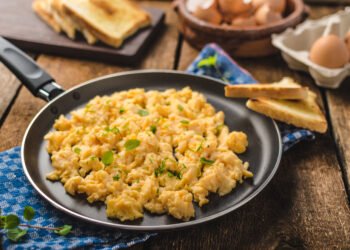 Kaip pasigaminti tobulus plakinius kiaušinius