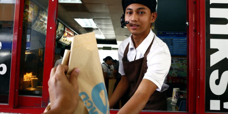 Štai kodėl turėtumėte dar kartą pagalvoti prieš užsisakydami Big Mac, sako buvęs „McDonald’s“ šefas