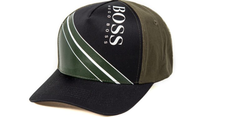 Kaip išskalbti beisbolo kepuraitę, kad ji neprarastų formos