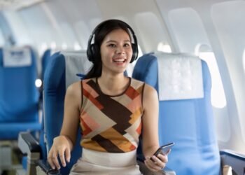 Kas yra lėktuvo režimas ir kas nutinka, jei skrydžio metu jo neįjungiate?