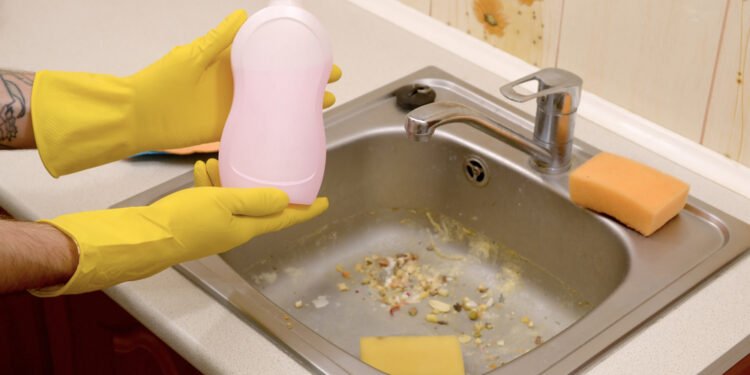 Kaip išvalyti virtuvės atliekų smulkintuvą, kad virtuvėje neatsirastų nemalonaus kvapo