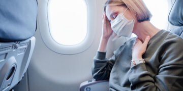Stiuardesės teigimu, geriausia vieta lėktuve, kurią verta rinktis norint išvengti oro ligos