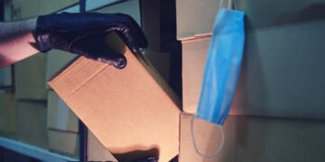 10 būdų, kaip apsisaugoti nuo siuntų vagių ir neleisti jiems pavogti jūsų siuntinių