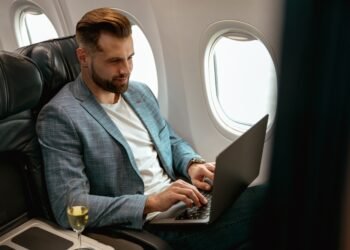 Kaip iš tikrųjų veikia lėktuvo „Wi‑Fi“?