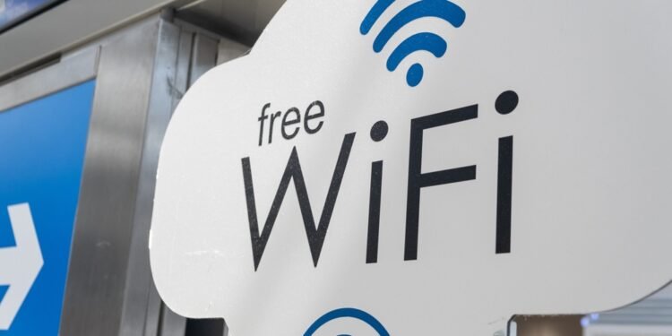 Kaip nemokamai prisijungti prie „Wi‑Fi“ kad ir kur keliautumėte