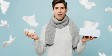 Skrydis gripo sezono metu? Štai kur lėktuve sėdėti saugiausia nuo mikrobų.