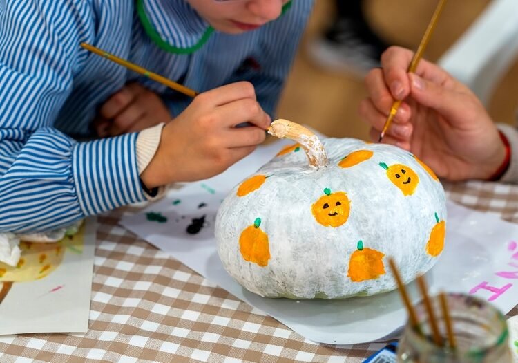 Netikėta priežastis, kodėl per Heloviną nereikėtų dažyti moliūgų