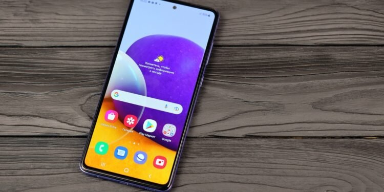 Kaip pašalinti šnipinėjimo programą iš „Android“ telefono