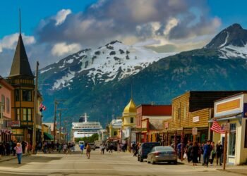 Geriausias metas vykti į Aliaską – švelnūs orai ir kvapą gniaužiantys vaizdai