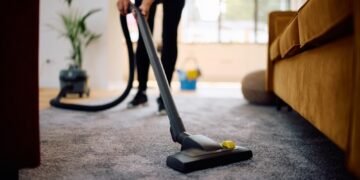 Turi kilimą? Štai didžiausia klaida, kurią darote jį siurbdami