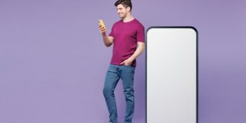 10 būdų atlaisvinti vietos „iPhone“ telefone