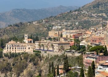 Geriausias metas keliauti į Italiją, kad pamatytumėte įžymybes be minių