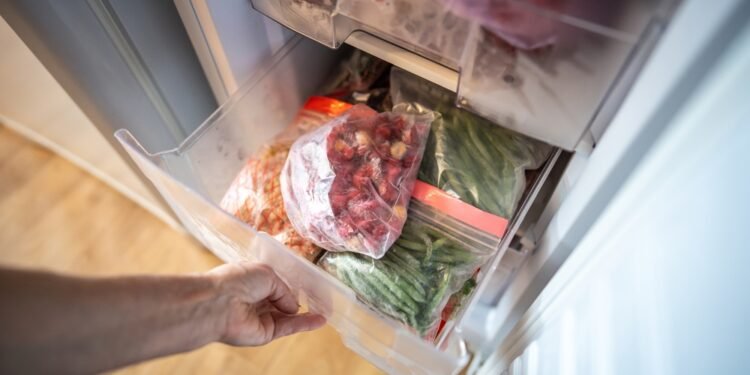 Kiek ilgai maistas išsilaiko šaldytuve?