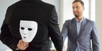 Kodėl tai vadinama „baltuoju melu“ – ir ar jis tikrai nekenksmingas?