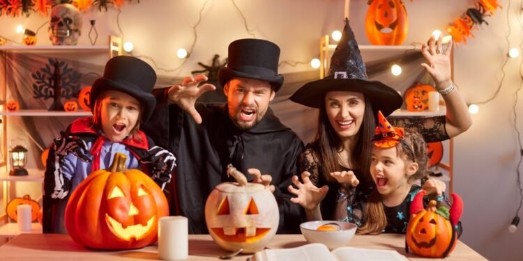 Kaip pasigaminti dirbtinio kraujo pačiam šiurpiausiam Helovino kostiumui