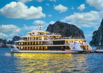 Kaip plūduriuoja kruiziniai laivai?