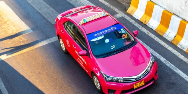 Ką reiškia pamatyti rožinį taksi?