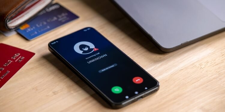 Ar sulaukėte skambučio iš vieno iš šių telefono zonų kodų? Tai gali būti sukčiavimas.