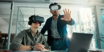 17 dalykų, kuriuos galite padaryti, kad kiti žmonės iškart jus pamėgtų