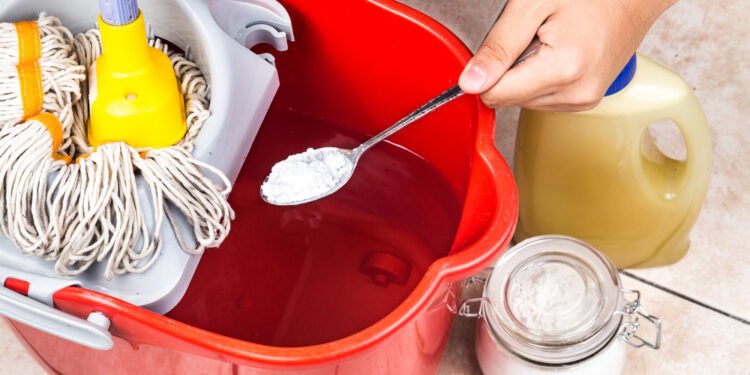 Kaip skalbiniuose naudoti sodą, kad pašalintumėte kvapus ir dar daugiau